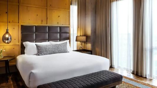 Kimpton Born, An Ihg - 81