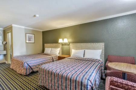 Wake Inn - 30