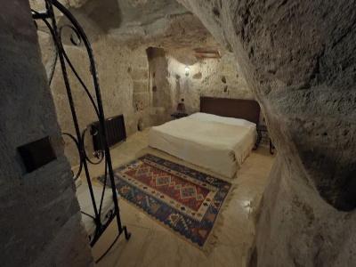 Cappadocia Antique Gelveri Cave - 185