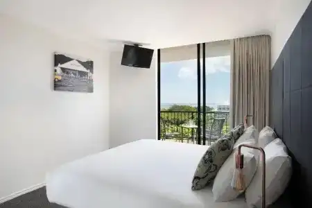 Mantra Esplanade - 115