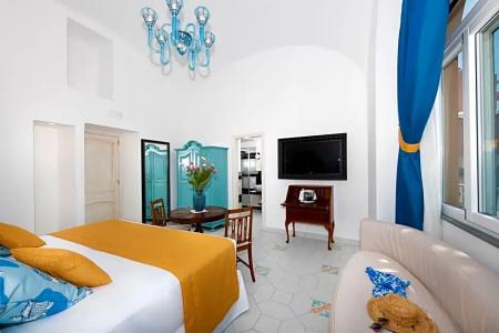 Eden Roc Suites - 515