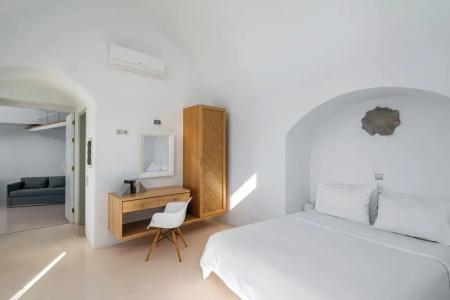 Cliff Side Suites - 112