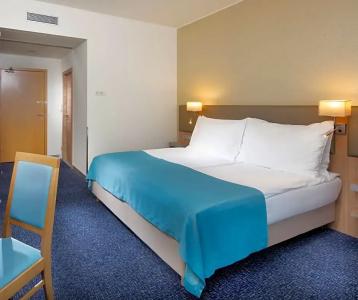 Holiday Inn Prague, An Ihg - 101