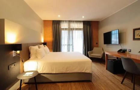Radisson Antananarivo Waterfront - 46