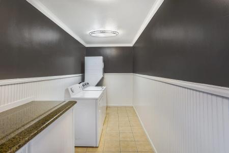 Best Western Dry Creek Inn - 12