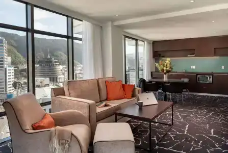 Rydges - 95