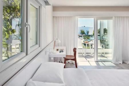 So White Club Resort - 113