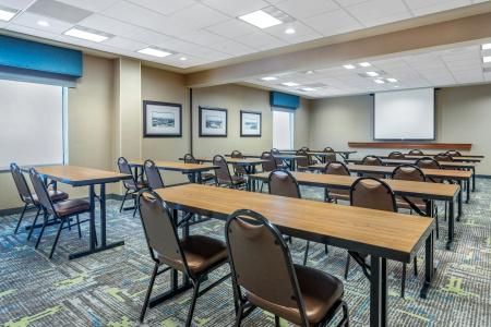 Hampton Inn & Suites Minneapolis St. Paul Airport - Mall of America - 16