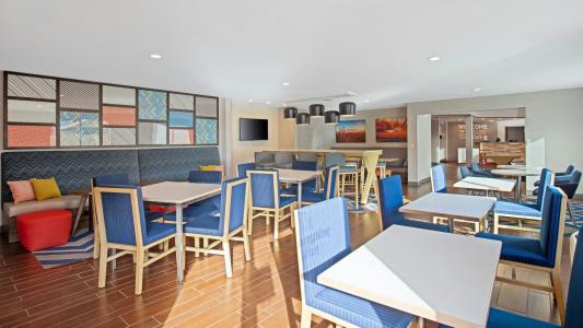 Hampton Inn Phoenix Airport North - 27