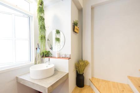 Barn & Bed Hostel - 8