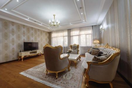 Royal Residence - 147