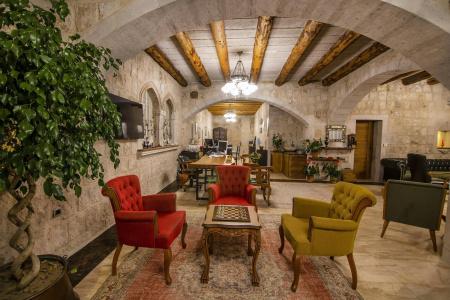 Hera Cave Suites - 19