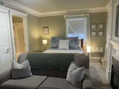 Maryhill Inn - 22