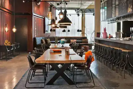 Moxy Amsterdam Houthavens - 9