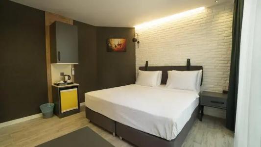 Estera Silent - 52