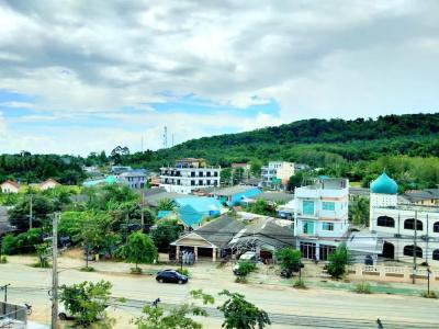 The Beach at Klong Muang - 15