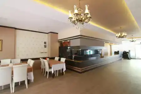 Teona - 13