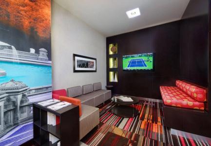 Courtyard by Marriott Times Square West - 19