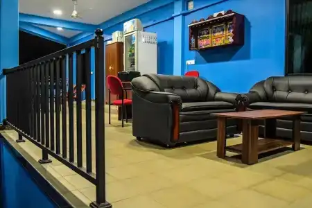 OYO 570 Pp Rest Guest House - 11