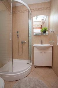 Guest House Medin - 77