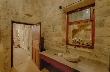 Taru Cave Suites - 145