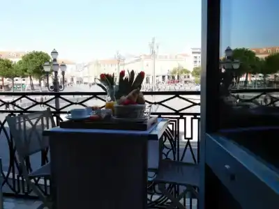 De La Mer - 79