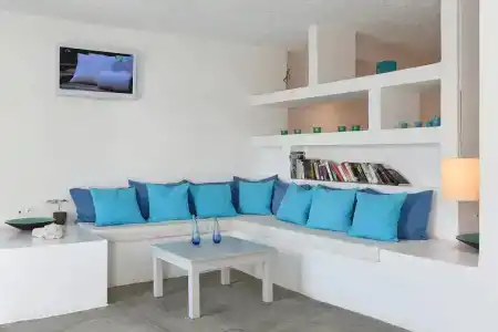 Kanale's Rooms & Suites - 24