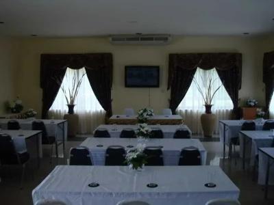 The Oriental Tropical Beach At Vip Resort - 31