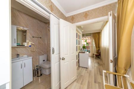 Walnut Shell & Spa - 18