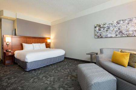 Courtyard by Marriott Houston Galleria - 40