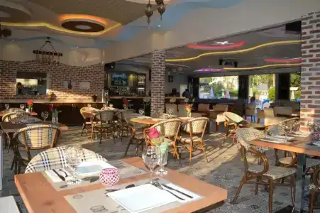 Yalcin & Villas - 27