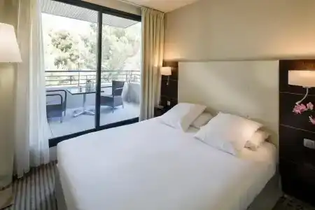 Best Western Plus hôTel De l'Arbois - 131
