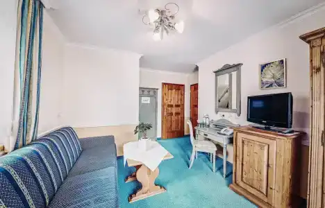 DorfGlücksschmiede - 56