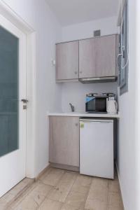 Blue Waves Suites & - 59