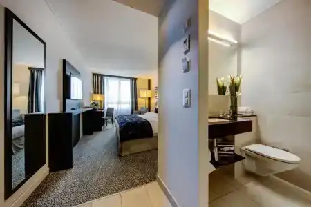 Best Western Premier Beaulac - 81