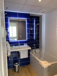 Hôtel Saint Martin Bastille - 63