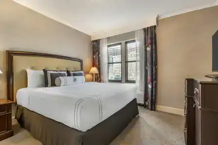 Omni Shoreham - 43
