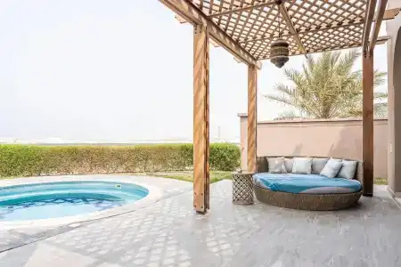Royal Saray - 26