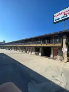 Goldstar Inn Motel - 0