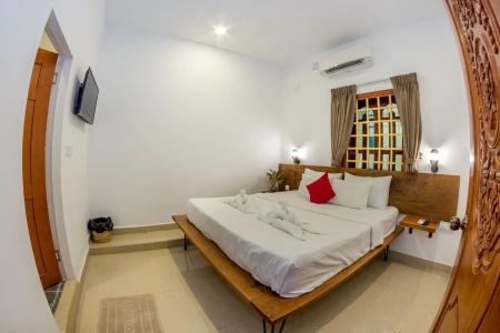 Poolside Villa - 1
