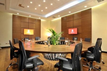 Pomegranate Wellness Spa - 23