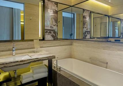 Grand Hyatt - 26