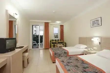 Gardenia Beach - 60