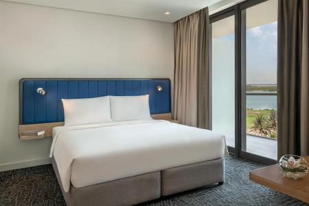 Crowne Plaza Yas Island, An Ihg - 2