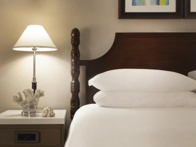 Pier House & Spa - 75