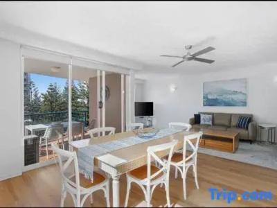 San Mateo On Broadbeach - 53