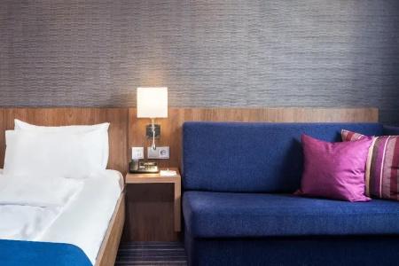 Holiday Inn Express Friedrichshafen, an IHG - 6