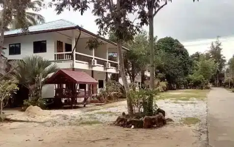 Roong Arun - 42