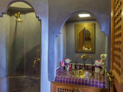 Riad Samsli - 15