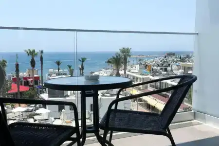 Dionysos Central - 7